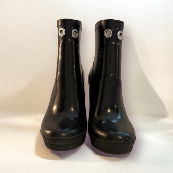 Coach Black Wedge Rubber Boots – Stylish & Waterproof – 38/Size 7.5 - Picture 1 of 6